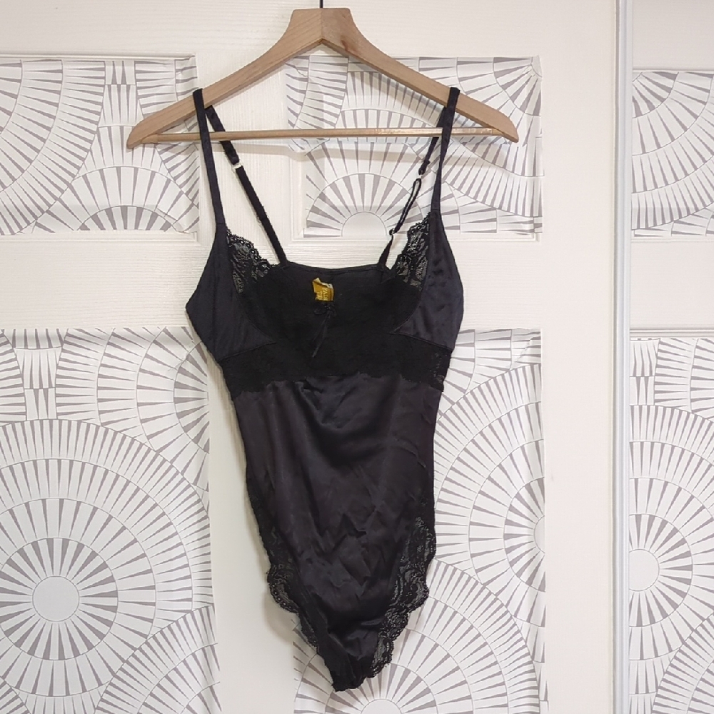 Vintage 90's Victoria's Secret Black Lace Teddy